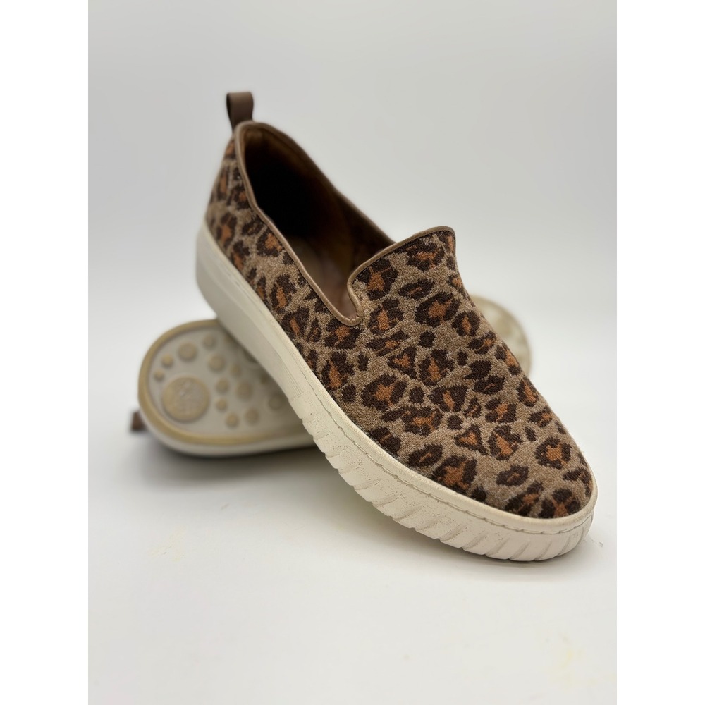 Sofft Somers Leopard Print Slip On Sneakers Women 8.5 M Brown Animal SF0048104